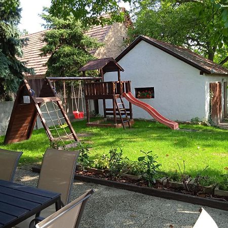 Diokert Vendeghaz Sopron Bed & Breakfast Exterior photo